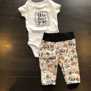 Friend’s TV infant outfit